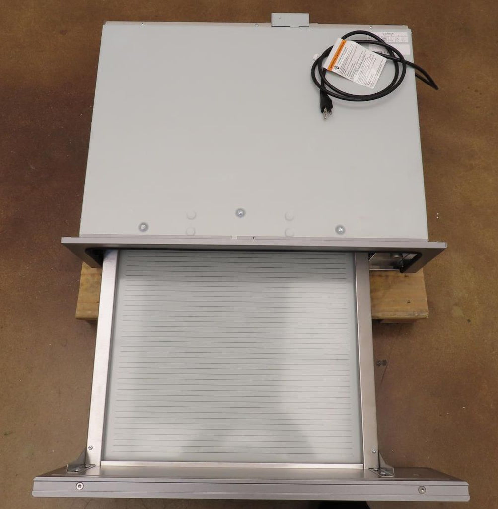 GAGGENAU 400 Series WS482710 30" 1.3 cu. ft. Capacity Convection Warming Drawer