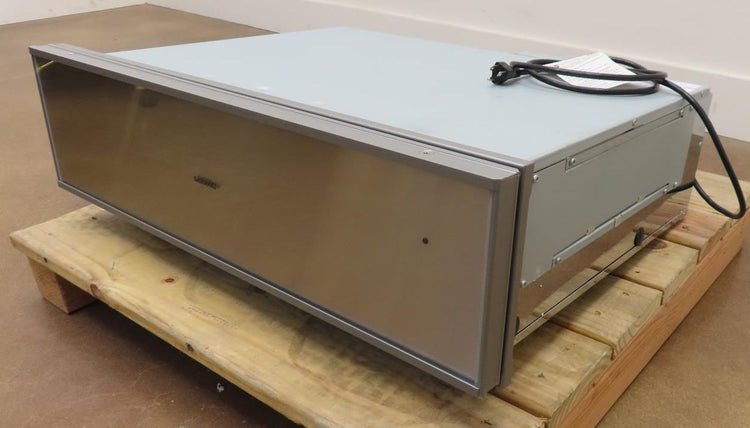 GAGGENAU 400 Series WS482710 30" 1.3 cu. ft. Capacity Convection Warming Drawer