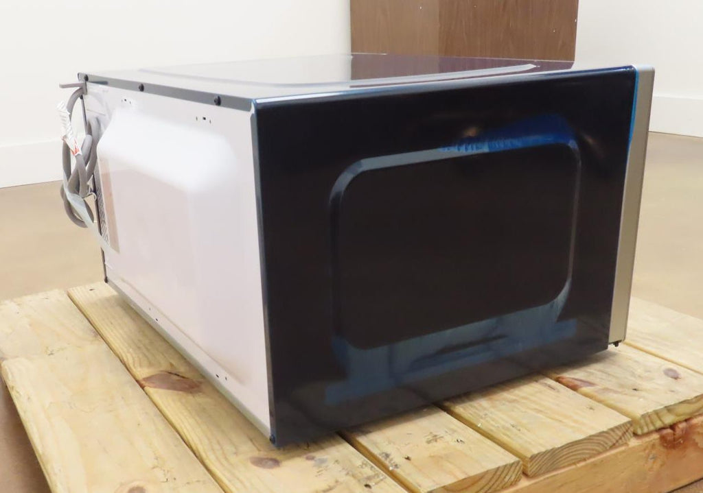 Thermador Masterpiece Series MBCS 24" Built-In S.Steel Microwave (Local Pickup)