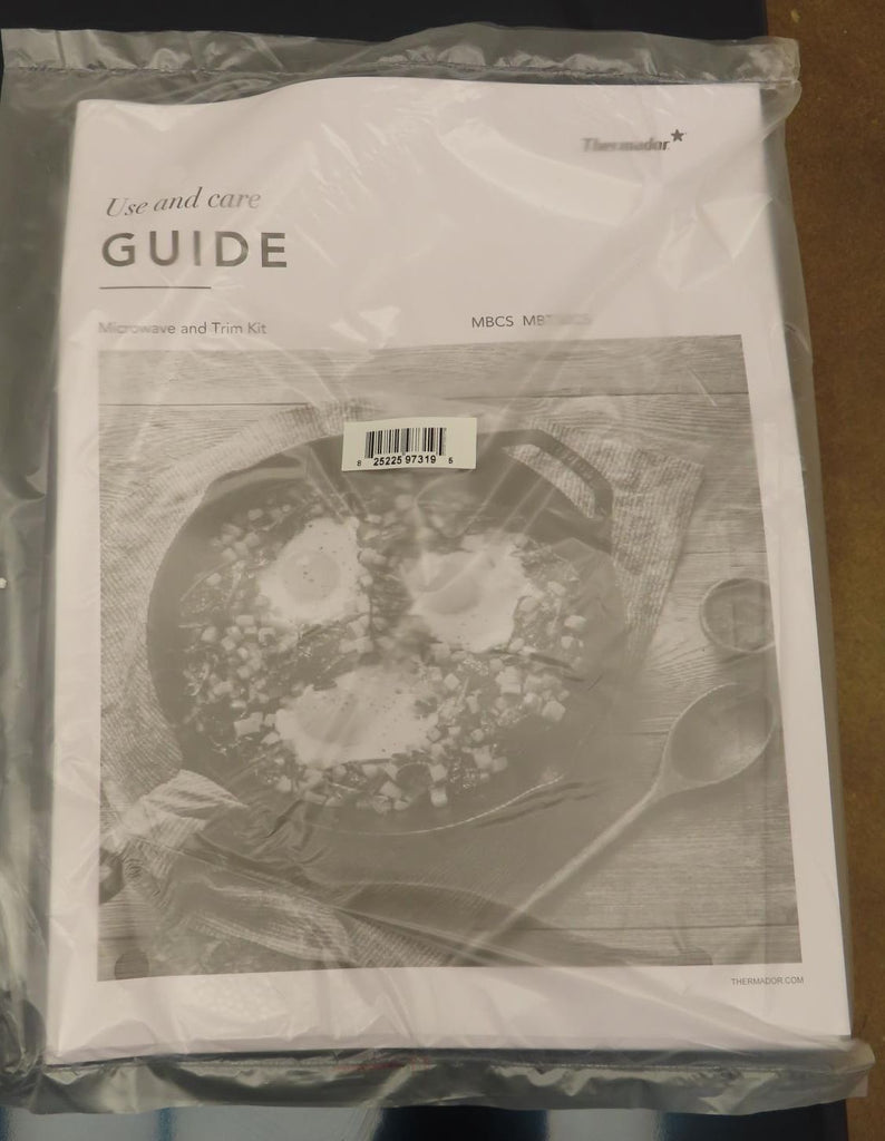 Thermador Masterpiece Series MBCS 24" Built-In S.Steel Microwave (Local Pickup)