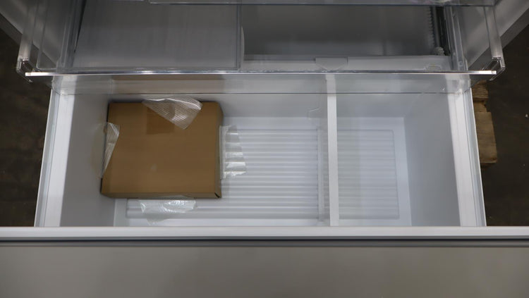 Thermador 36" SS French Door Smart Professional Series Refrigerator T36FT820NS
