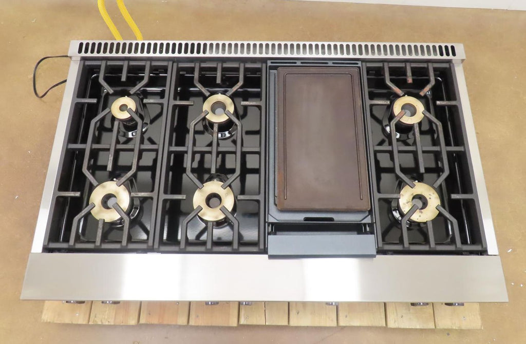 Viking 7 Series VRT7486GSS 48" Gas Rangetop 6 Viking Elevation Burners 2025Model - Alabama Appliance