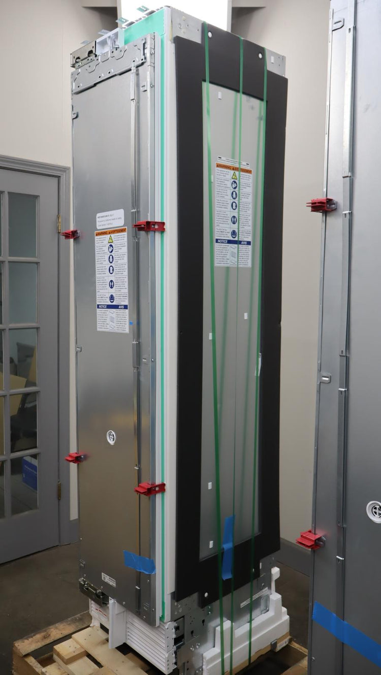 Thermador 48" Smart P.R Freedom Refrigeration Columns T30IR905SP / T18IF905SP