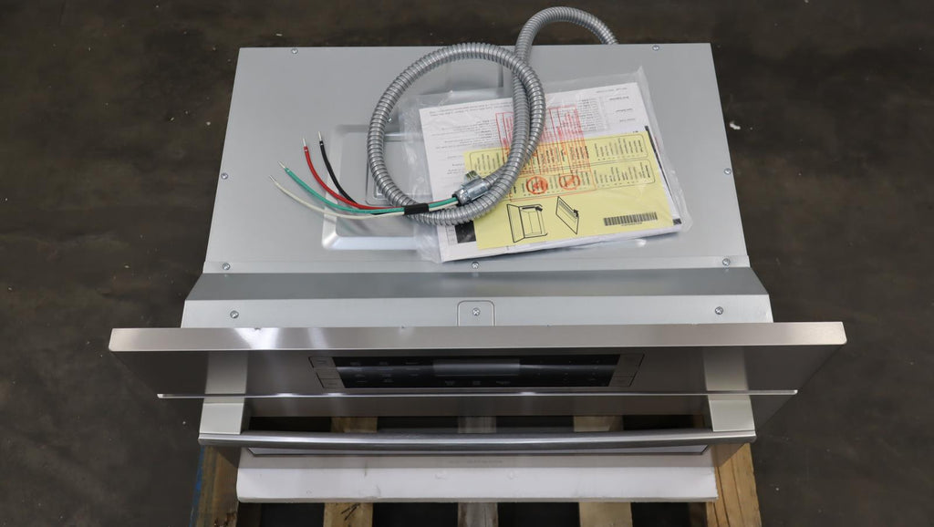 Bosch Benchmark Series 30" 1.6 cu. ft. 10 Power Levels SS Speed Oven HMCP0252UC - Alabama Appliance