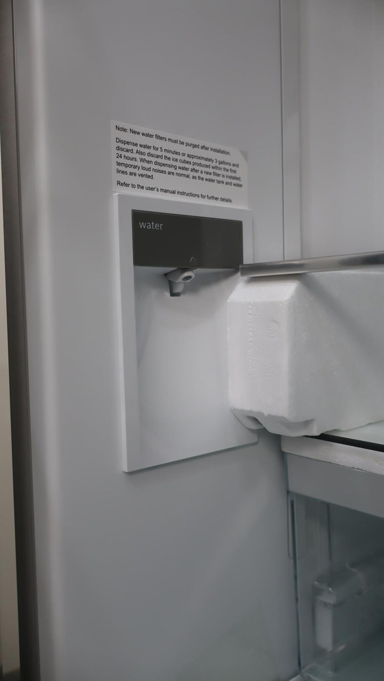 Bosch 800 Series 36" Freestand Stainless 20.5 Cu.Ft. French Door B36CL80ENS - Alabama Appliance