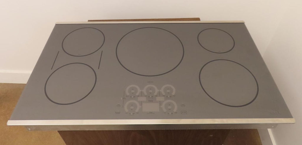 Cafe CHP90362TSS 36 Inch Induction Smart Cooktop with 5 Elements