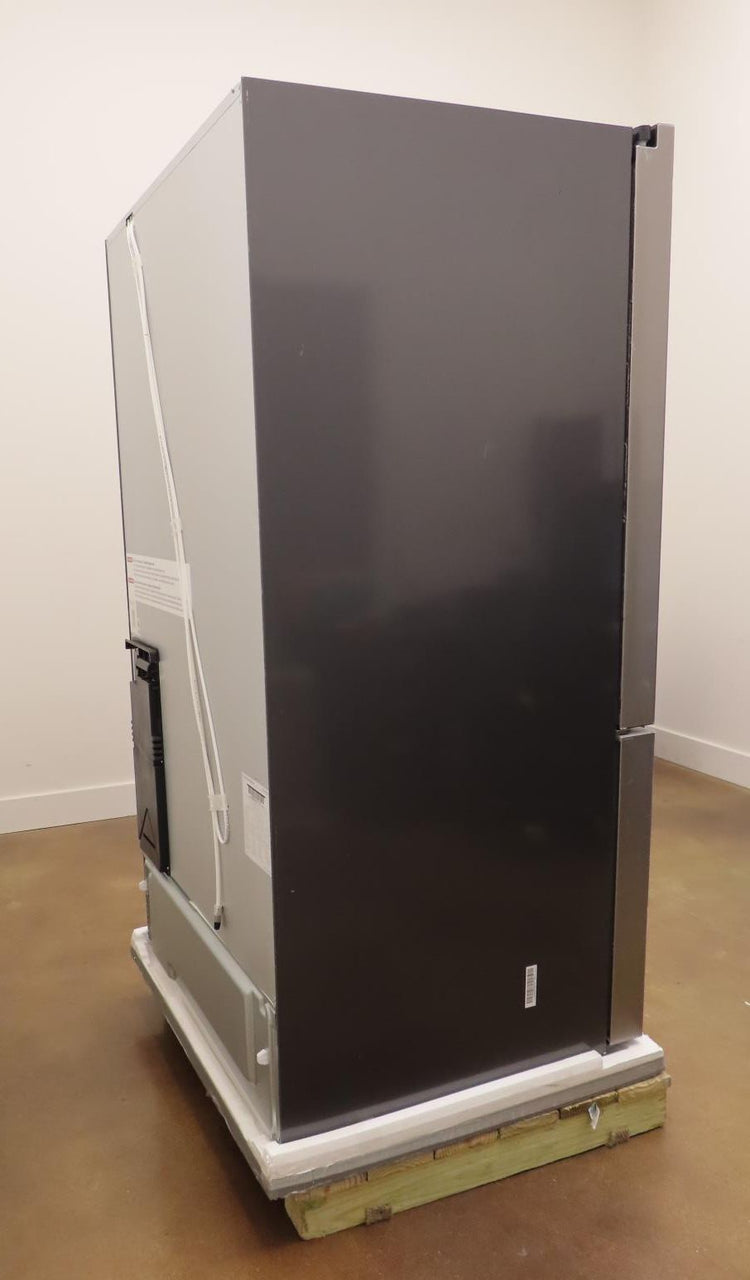 Bosch 100 Series B36FD10ENS 36" Freestanding French Door Smart Refrigerator