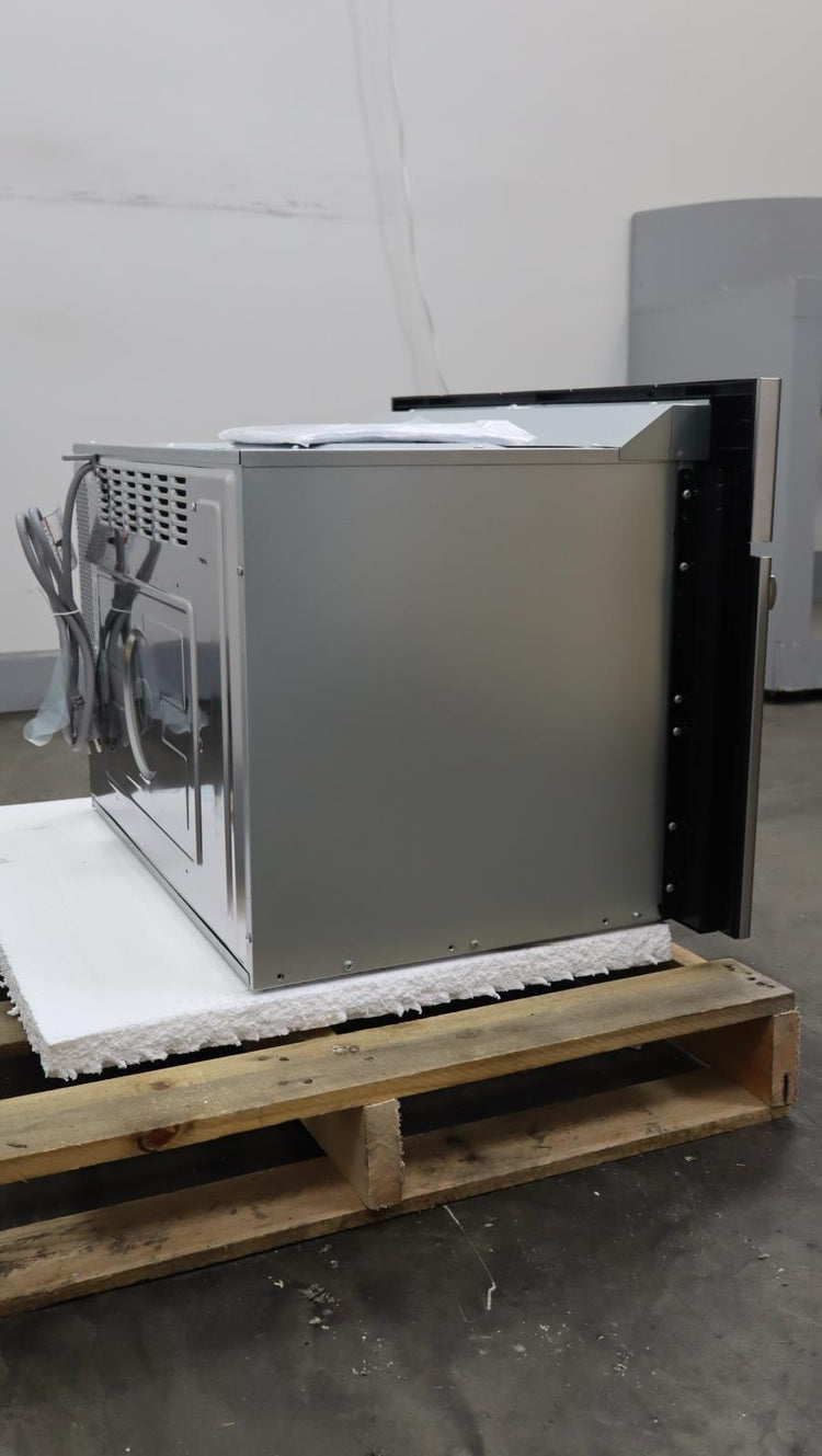 Bosch 500 Series 30" 950 Watts 1.6 cu. ft Built-In SS Microwave Oven HMB50152UC - Alabama Appliance