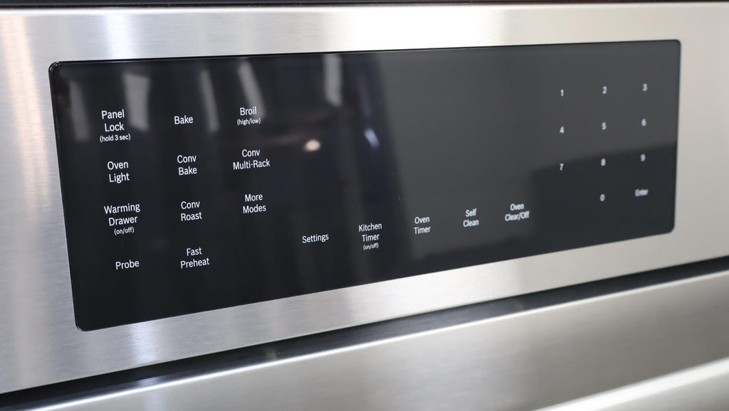 Bosch 30" Stainless 4.6 Cu.Ft. Slide In 800 Series Induction Range HII8057U