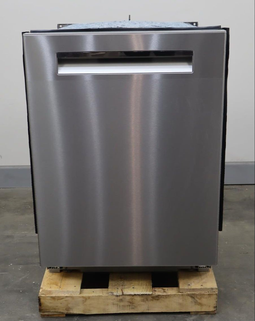 Bosch 24" SS 500 Series Fully Integrated Built-In 44 dBA Dishwasher SHP65CM5N