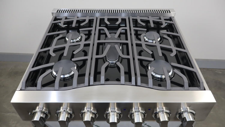 Viking 3 Series 2025 30" 5 Burner SS Freestanding Dual Fuel Range RVDR33025BSS