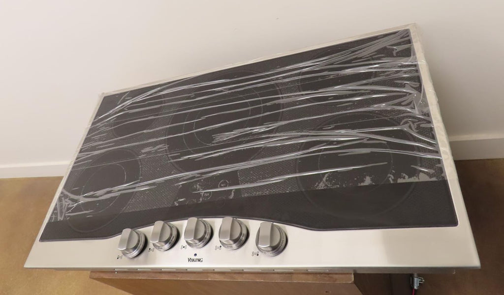 Viking RVEC3365BSB 36" Glass Cer.5 QuickCook Surface Electric Cooktop 2025 Model - Alabama Appliance