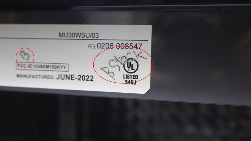 Thermador 30" 2.1 Sensor Cooking SS Professional Series Microwave Oven MU30WSU