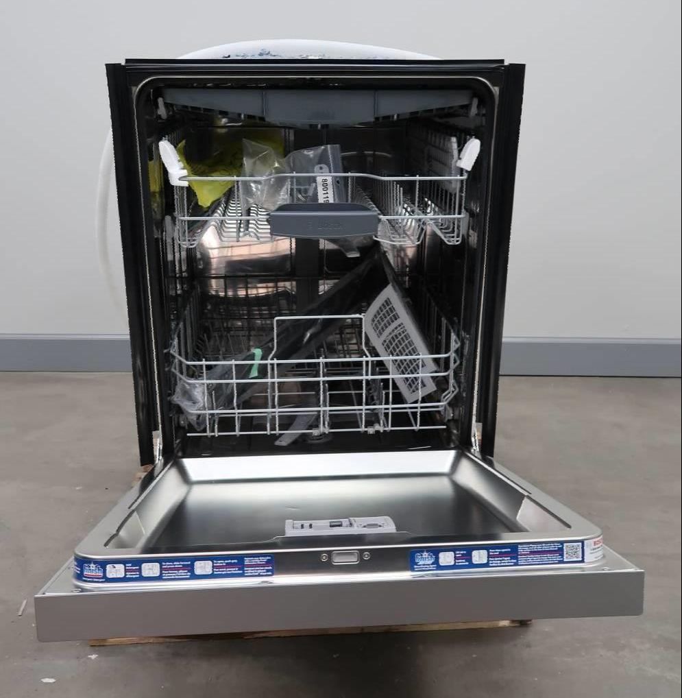 Bosch 300 Series 24" SS 44 dbA Infolight Full Console Dishwasher SHEM63W55N