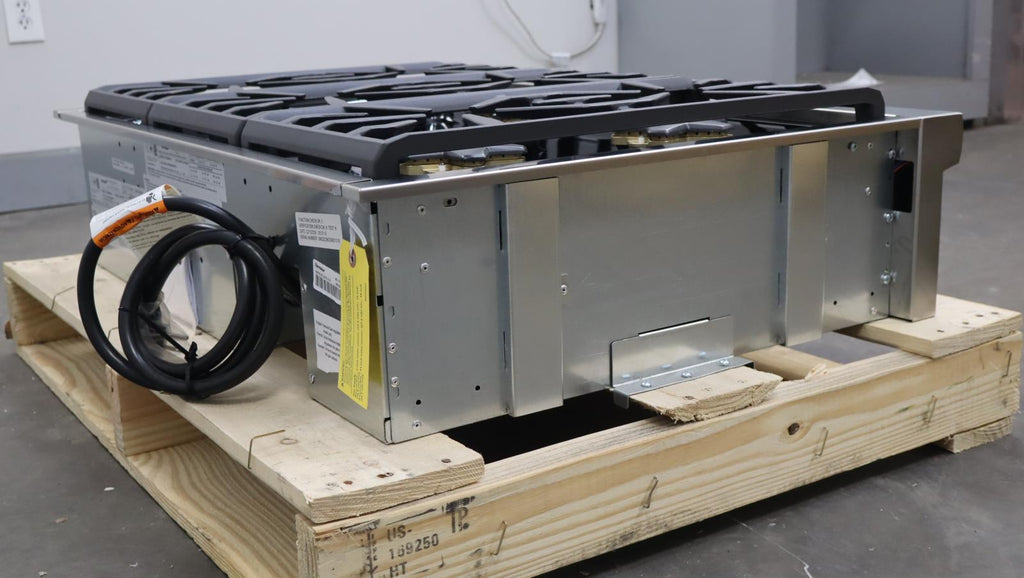 Thermador 36" 6 Sealed Burner Professional Series Stainless Gas Rangetop PCG366W