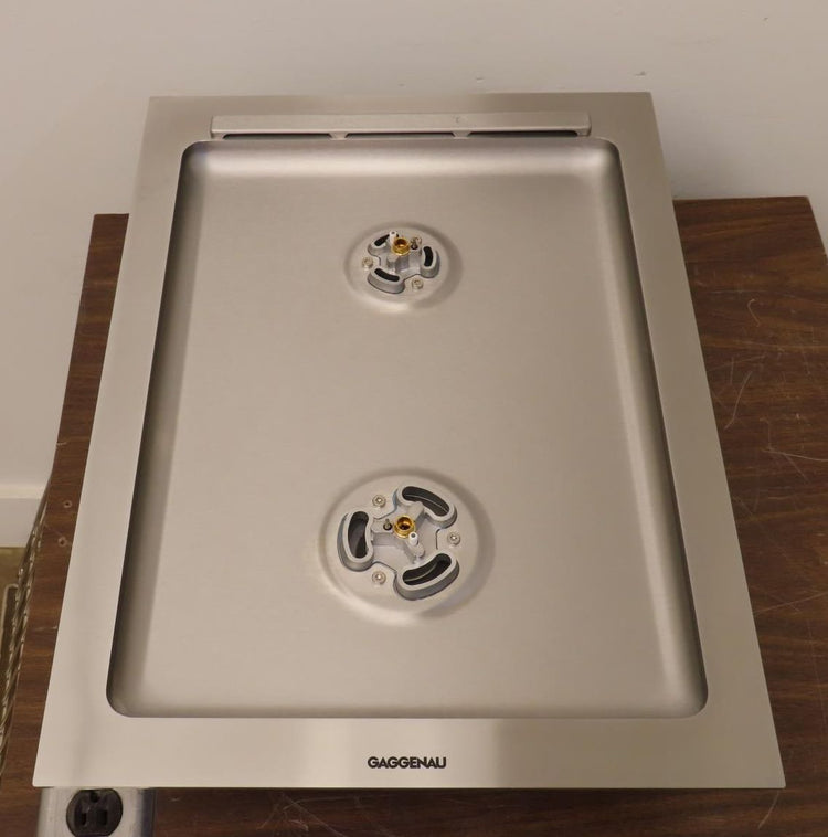 Gaggenau Vario 400 Series VG425211CA 15" Automatic Fast Ignition Gas Cooktop Pic