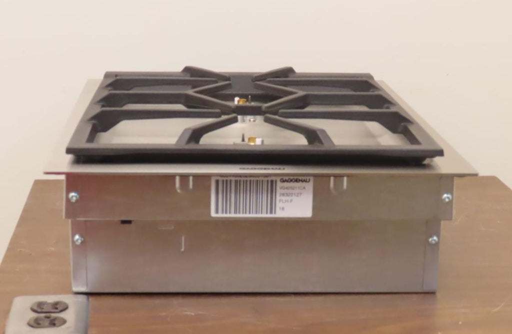 Gaggenau Vario 400 Series VG425211CA 15" Automatic Fast Ignition Gas Cooktop Pic
