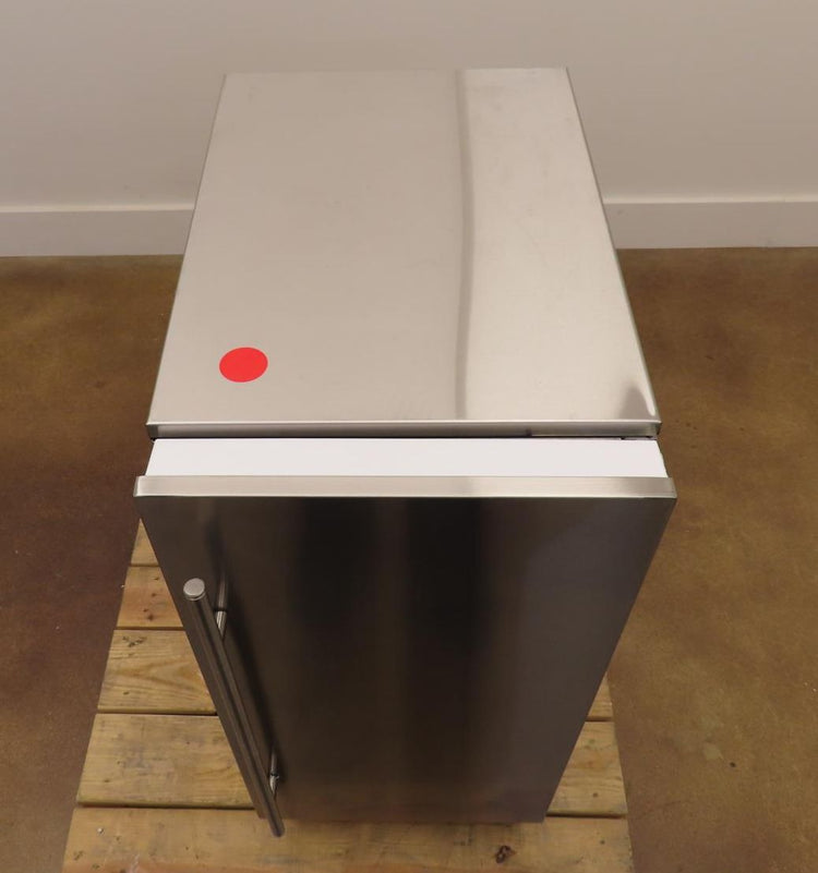 Scotsman Brilliance Series SCCG50MB1SU 15" Built-in Gravity Gourmet Ice Machine