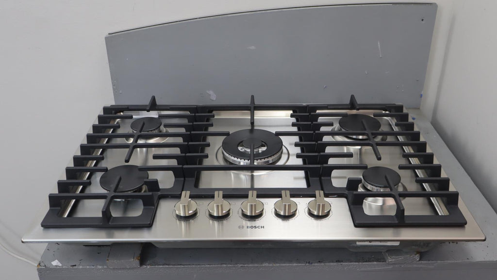 Bosch 30" 5 Sealed Burners Dual-Ring Power 800 Series Gas Cooktop NGM8058UC - Alabama Appliance