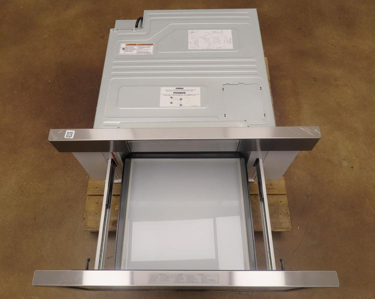 Bosch 800 Series HMD8054UC 30" Tilt Display 1.2 Cu.Ft Smart Microwave Drawer