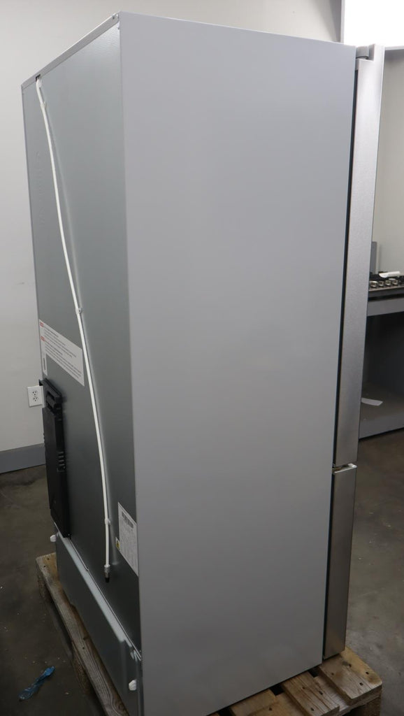 Bosch 36" 800 Series Smart French Door Bottom Mount Refrigerator B36CT81ENS