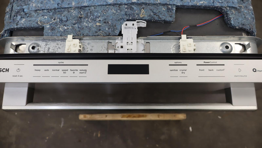 Bosch 24" Benchmark Series Fully Integrated Built-In Smart Dishwasher SHX9PCM5N