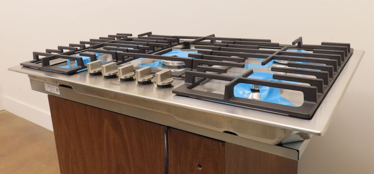 Bosch 800 Series NGM8659UC 36" Built-In Gas Cooktop with 5 Sealed Burners