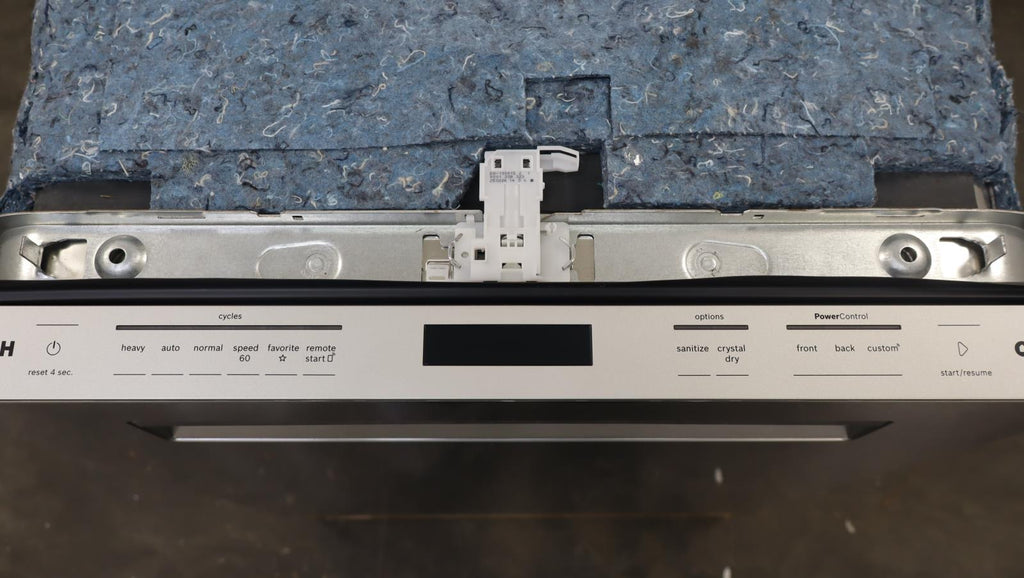 Bosch 24" Fully Integrated Built-In 42 dBA Smart 800 Series Dishwasher SHP78CM5N