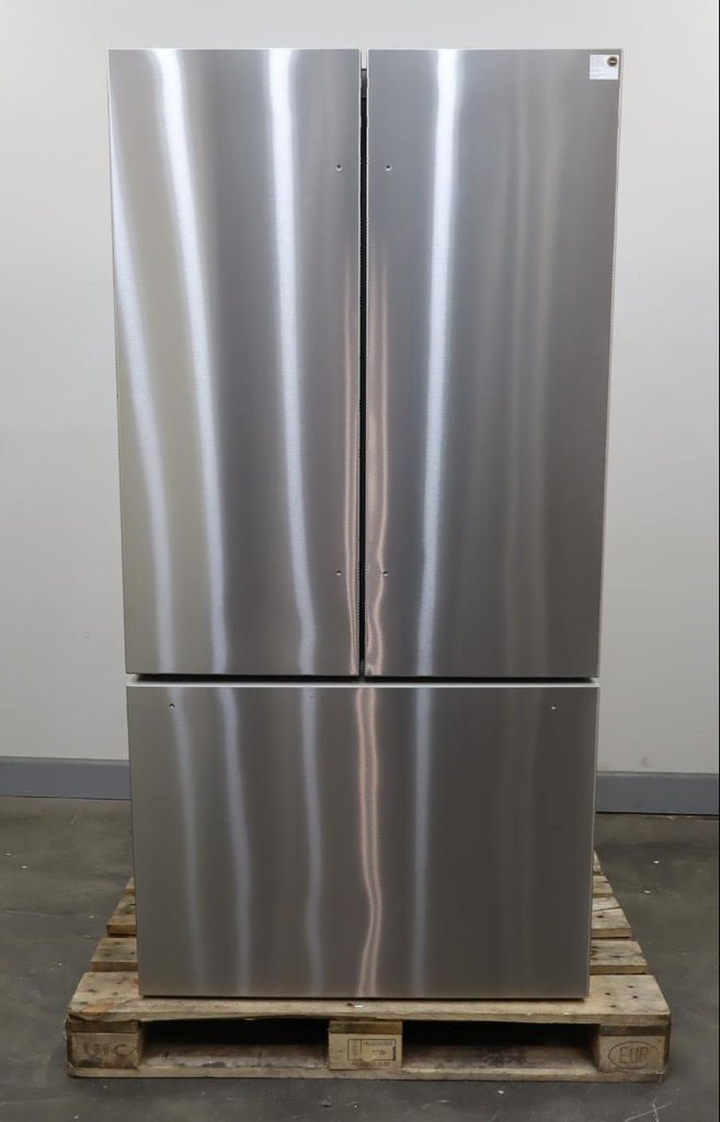 Thermador 36" SS French Door Smart Professional Series Refrigerator T36FT820NS