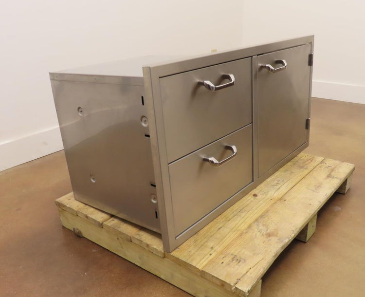 LYNX LSA742 42 Inches Storage Door and Double Drawer Combo