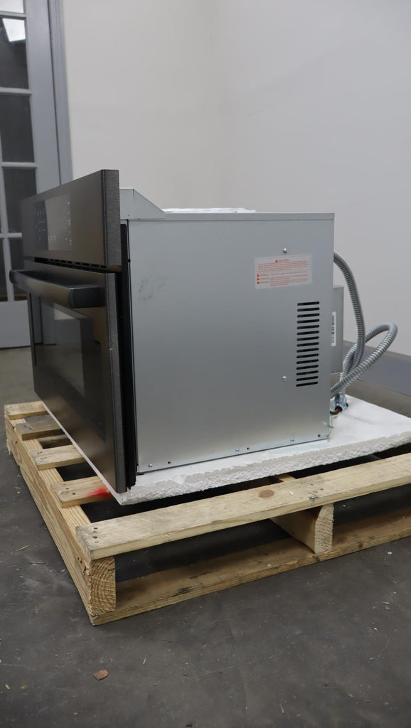 Bosch 30" 1.6 cu.ft Electric Combination 800 Series Single Wall Oven HMC80242UC