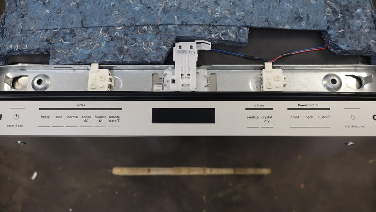 Bosch 24" Benchmark Series Fully Integrated Built-In Smart Dishwasher SHX9PCM5N