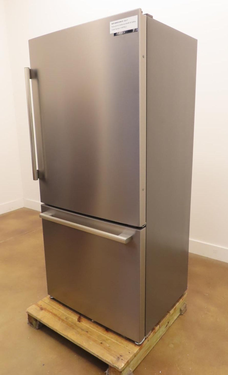 Bosch 100 Series B33CM10SNS 33" Freestanding Bottom Freezer Refrigerator