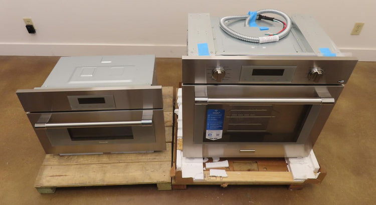 Thermador Professional Series POM301W 30" Smart Double Wall Oven Pictures