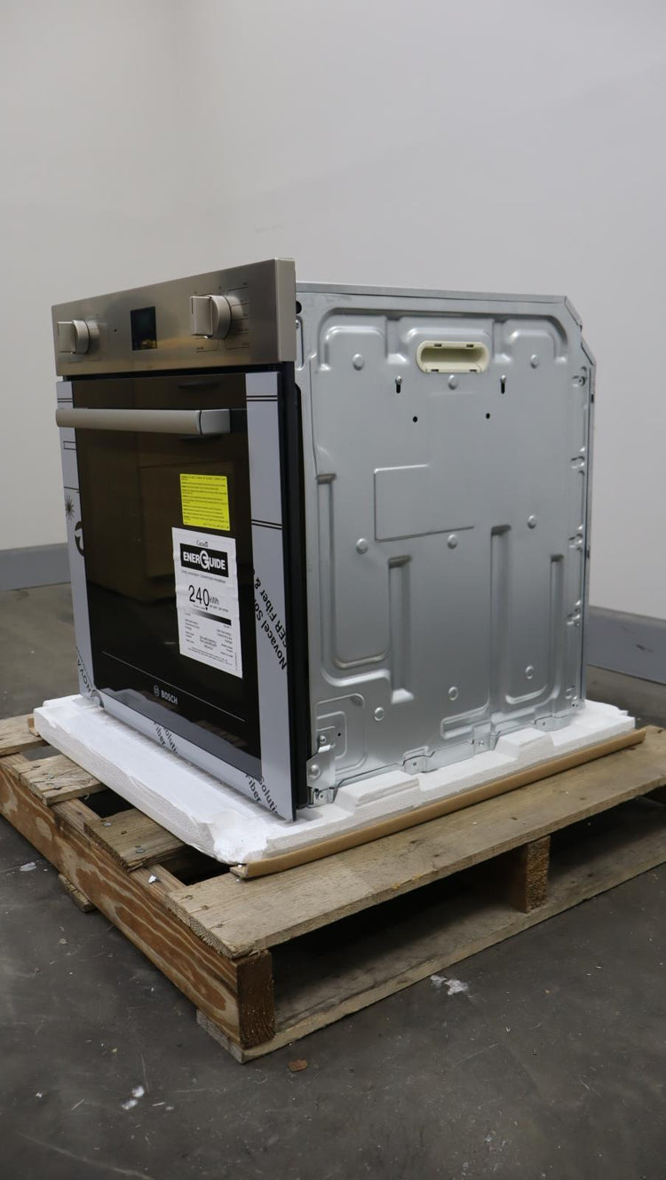 Bosch 4 Inch Stainless Single Electric Convection 500 Series Wall Oven HBE5453UC