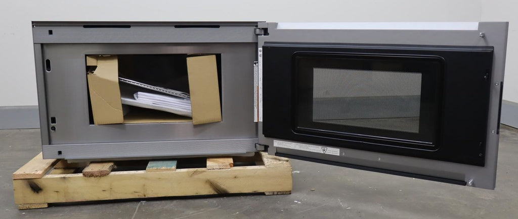 Gaggeanu 30" 1.3 cu. ft. 2,000 Watt Built-in 400 Series Microwave Oven BM484710