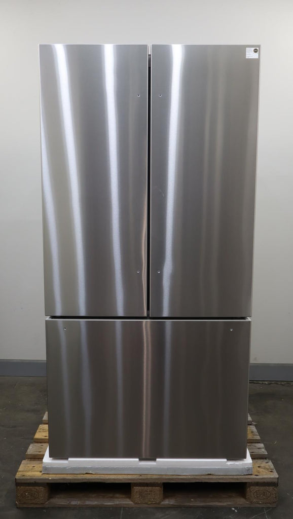 Thermador 36" SS French Door Smart Professional Series Refrigerator T36FT820NS