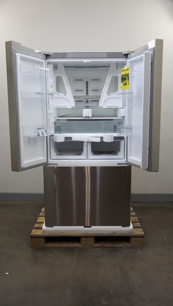 Thermador 36" SS French Door Smart Professional Series Refrigerator T36FT820NS