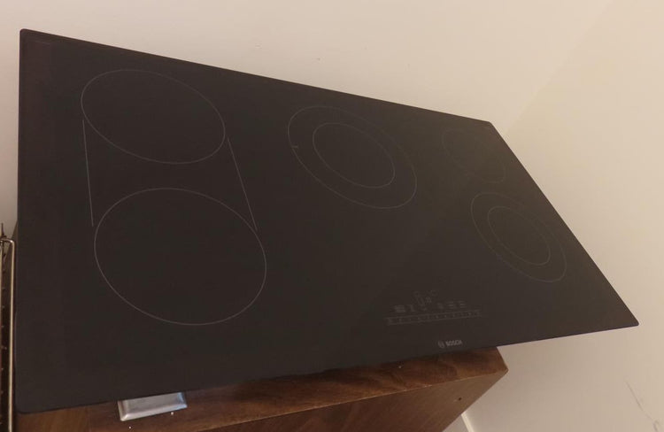 Bosch 800 Series NET8669UC 36" 5 Element Electric Frameless Cooktop FullWarranty