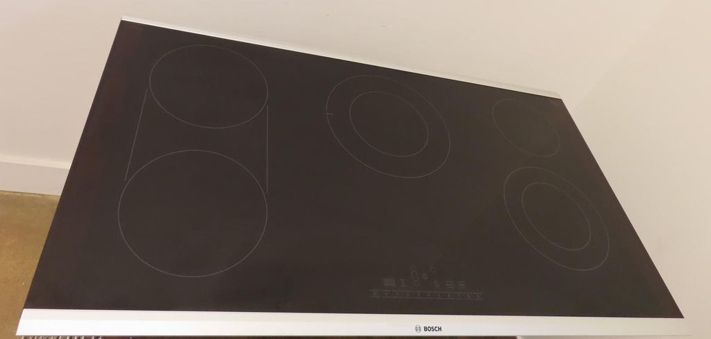 Bosch 800 Series NET8669SUC 36" Electric Cooktop with 5 Elements Full warranty