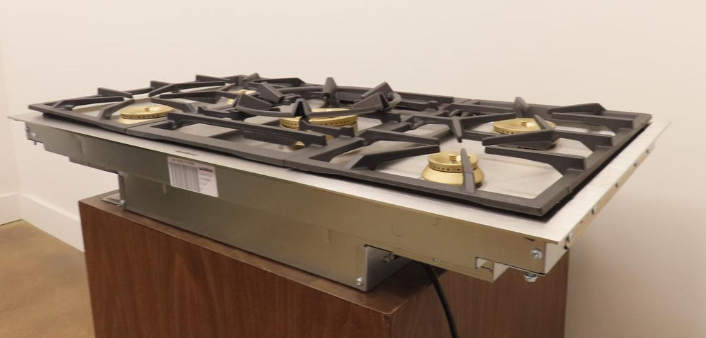 Gaggenau 400 Series VG491211CA 36" Stainless Gas Cooktop With 2 Years Warranty