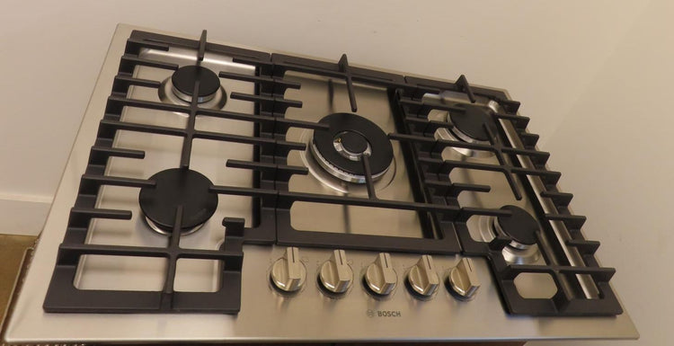 Bosch 800 Series NGM8059UC 30" Stainless Steel Built-In Gas Cooktop