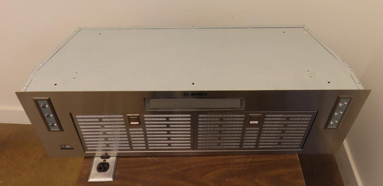 Bosch 800 Series HUI86553UC 36 Inch Custom Insert Smart Range Hood
