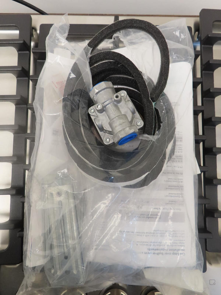 Bosch 500 Series NGM5659UC 36" Gas Cooktop with 5 Sealed Burners FullWarranty