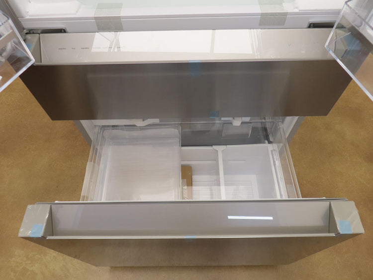 Bosch 800 Series B36CL80ENS 36" Counter Depth French Door Smart Refrigerator