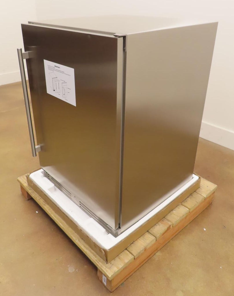 XO XOU24ORSR 24" Outdoor Stainless S Refrigerator with Glass Shelves Right Hinge