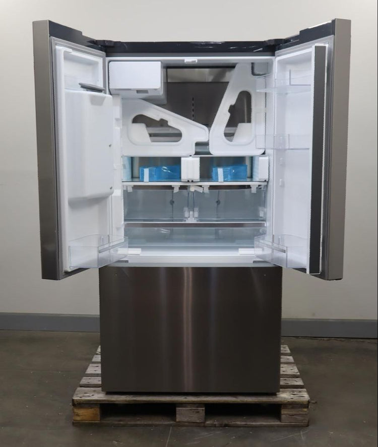 Bosch 500 Series 36 Inch Smart Freestanding French Door Refrigerator B36CD52SNS