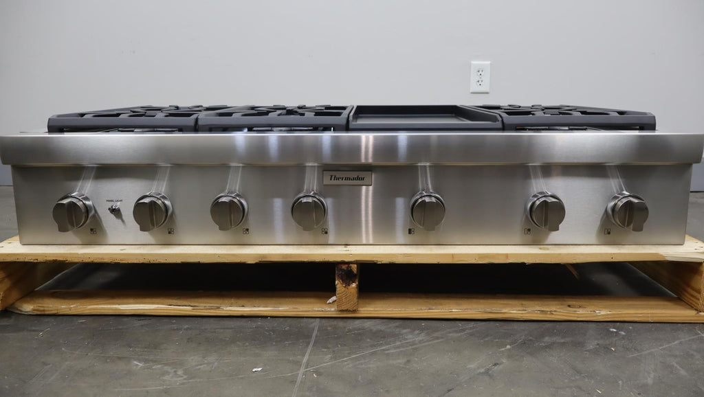Thermador 48" Stainless 6 Star Burner Professional SeriesRangetop PCG486WD