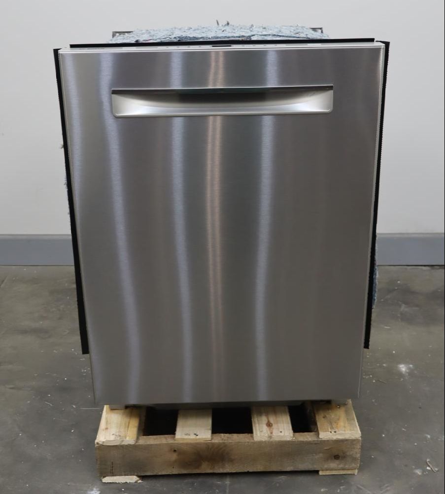 Bosch 500 Series 24" SS AutoAir 44db Fully Integrated Dishwasher SHPM65Z55N