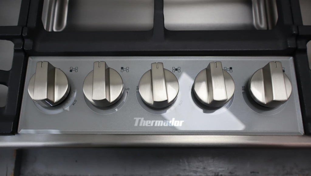 Thermador Masterpiece Series 36" Stainless 5 Sealed Buner Gas Cooktop SGSXP365TS